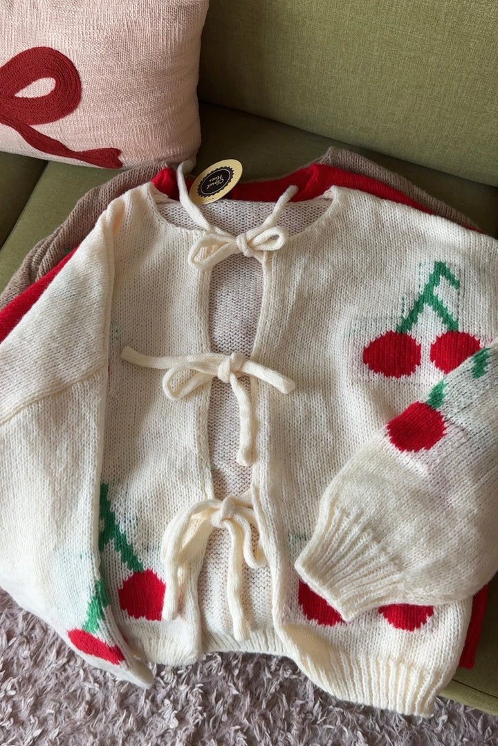 Harmony bow pullovers