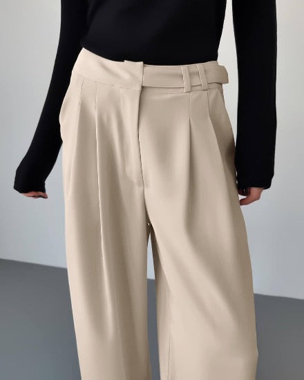 Bullseye high waist trousers