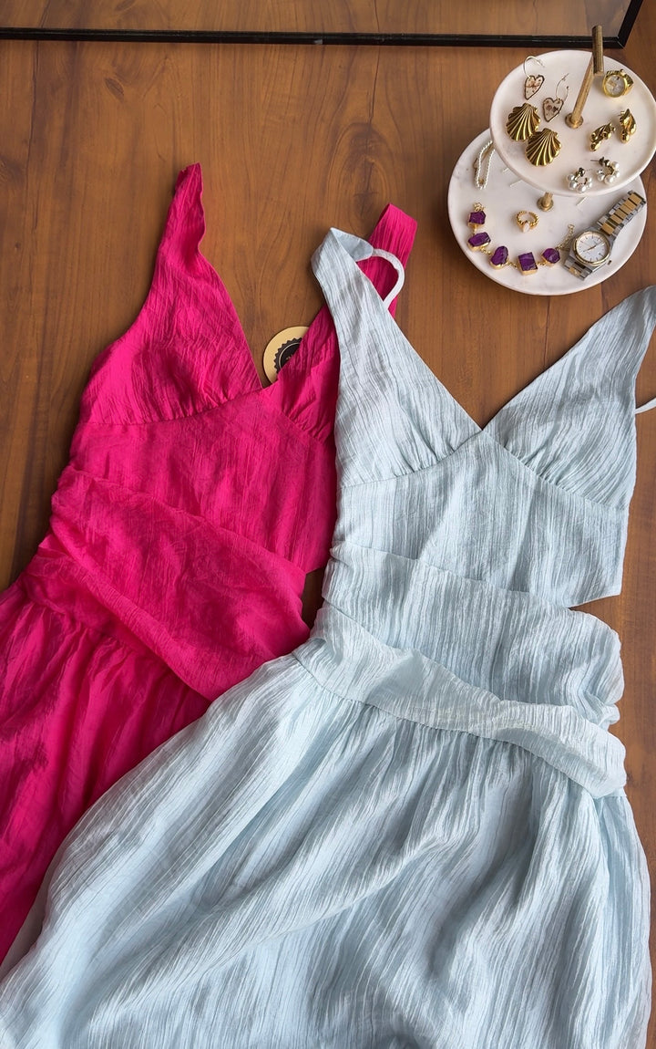 Wavy waist cut out dress