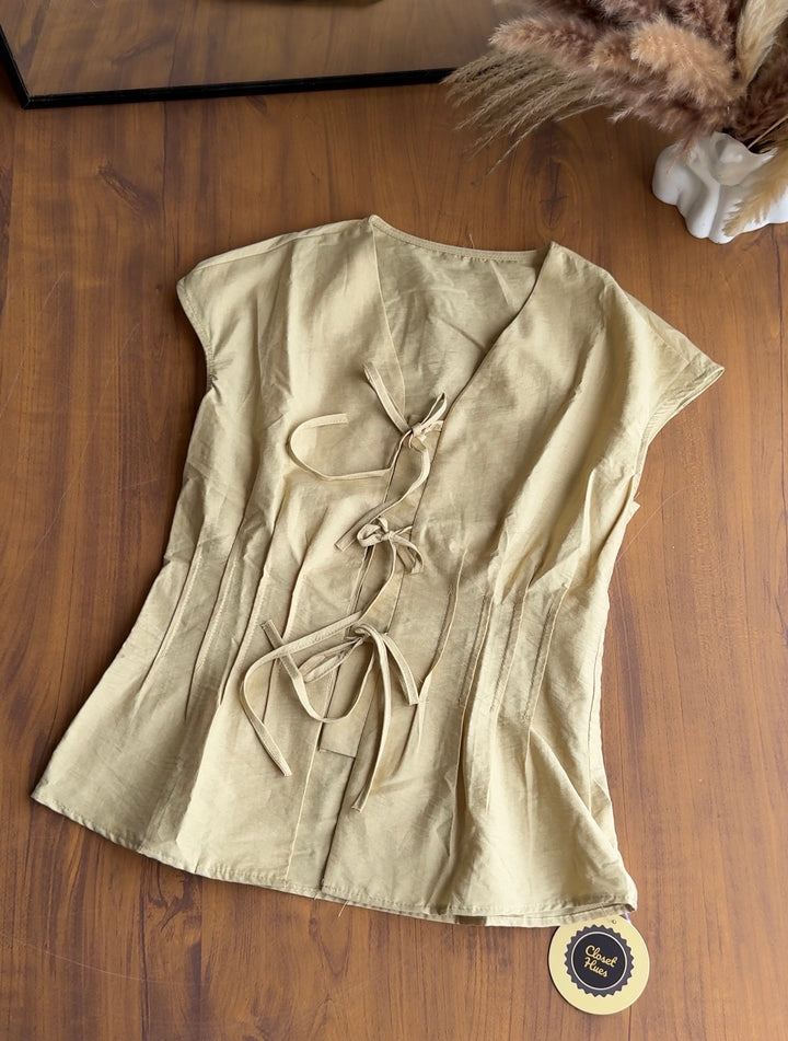 Cornwall bow tie top
