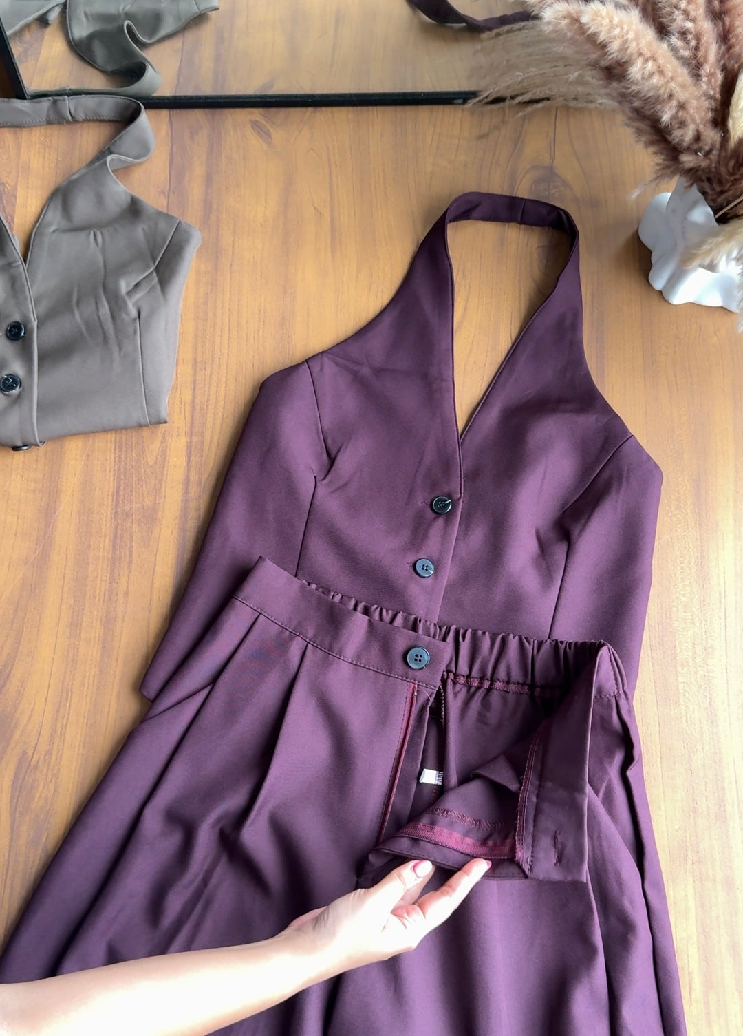 Styles halter neck blazer coord set