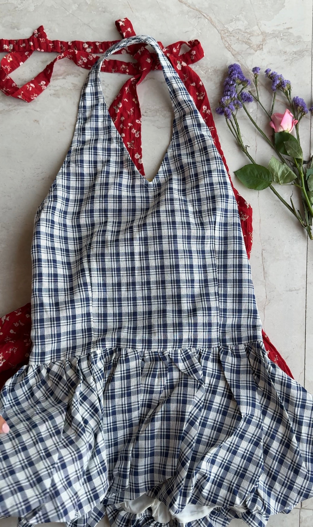 Eclair chequered halter neck top