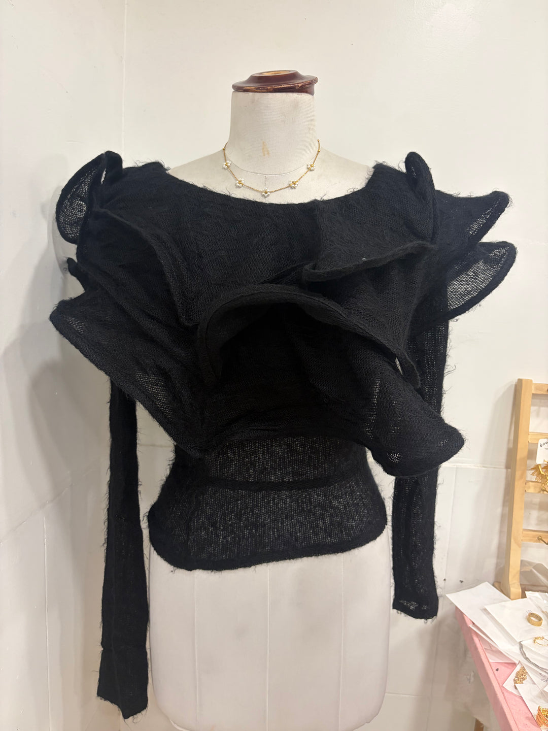 Shea wired ruffle top
