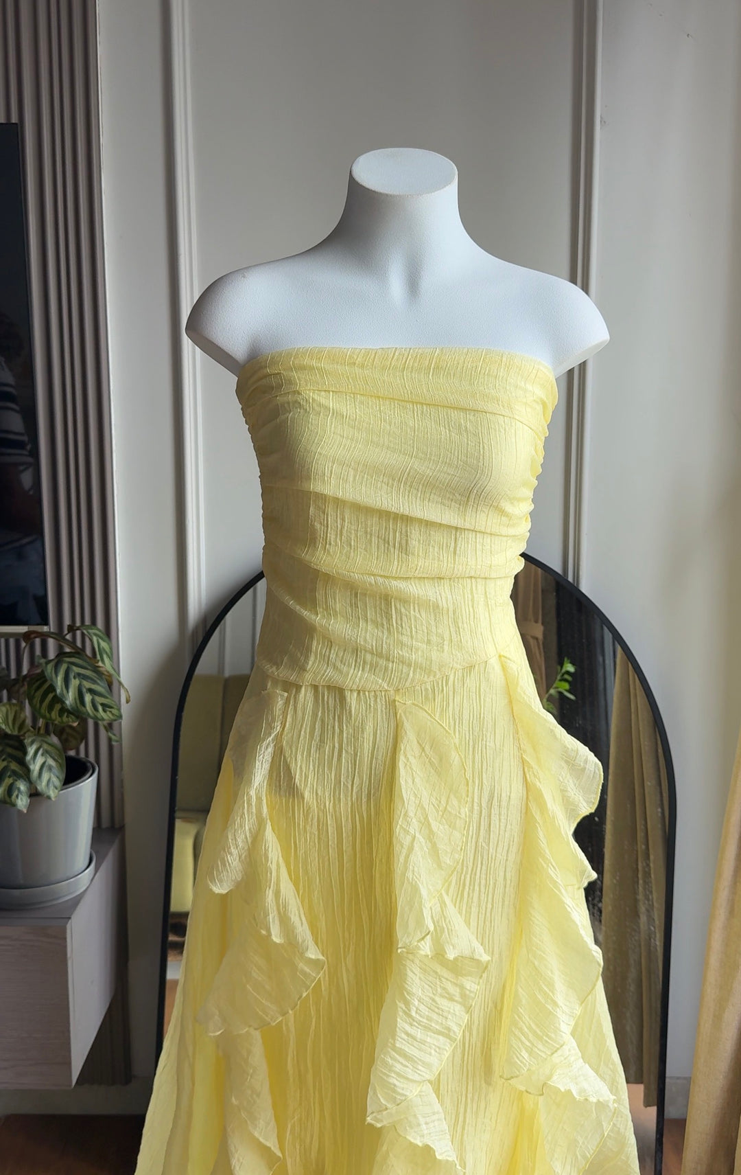 Lorelai tube frill dress