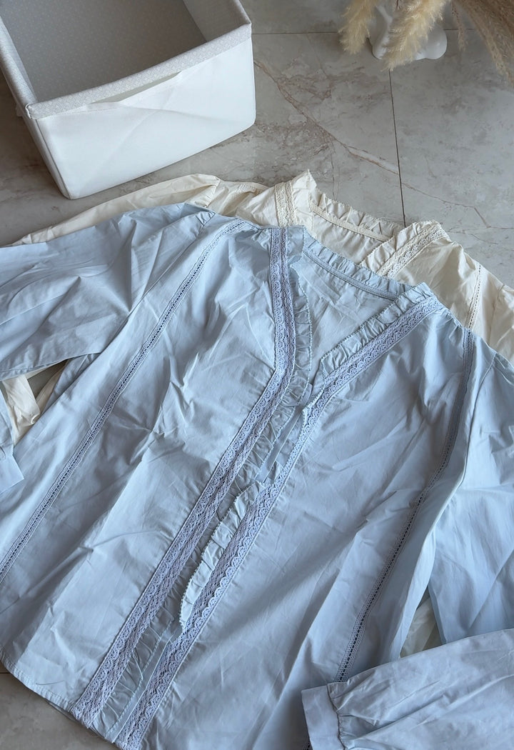 Bonita frill neck blouse