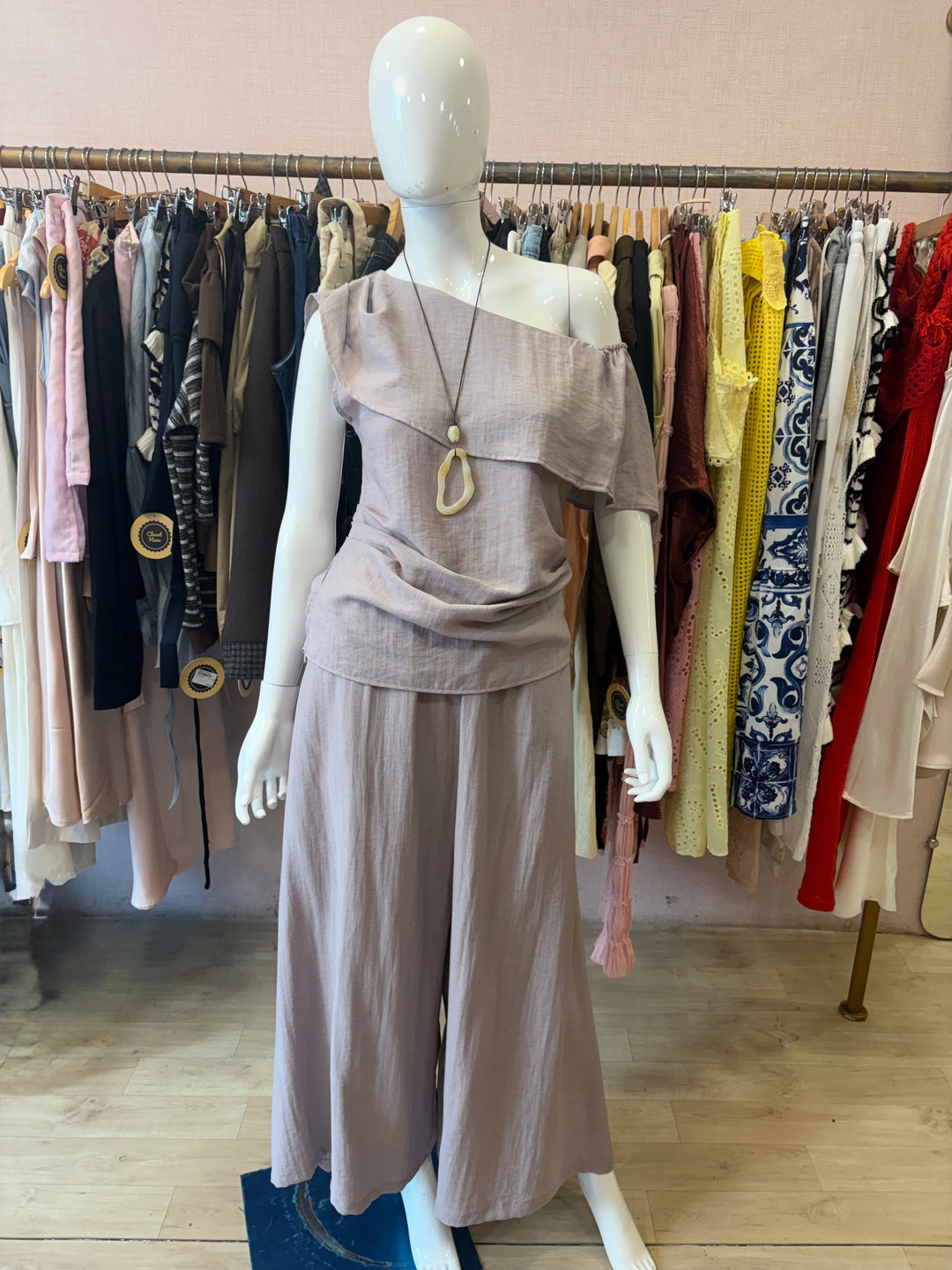 Hannah off shoulder coord set