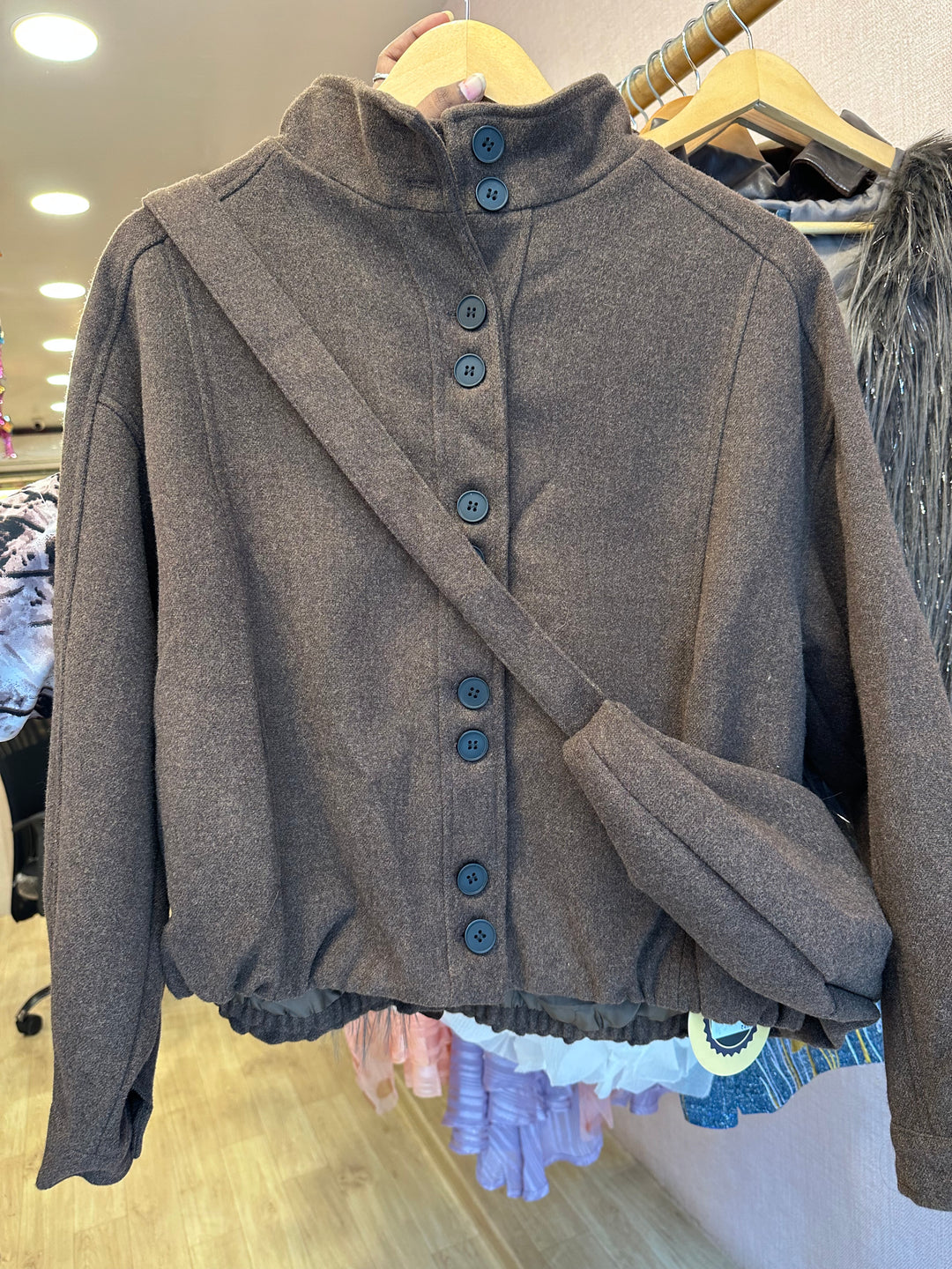 Derrick buttoned jacket with side bag