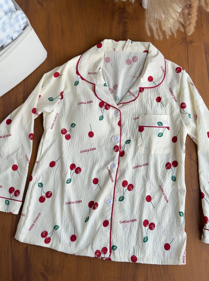 Cherry built in night suit