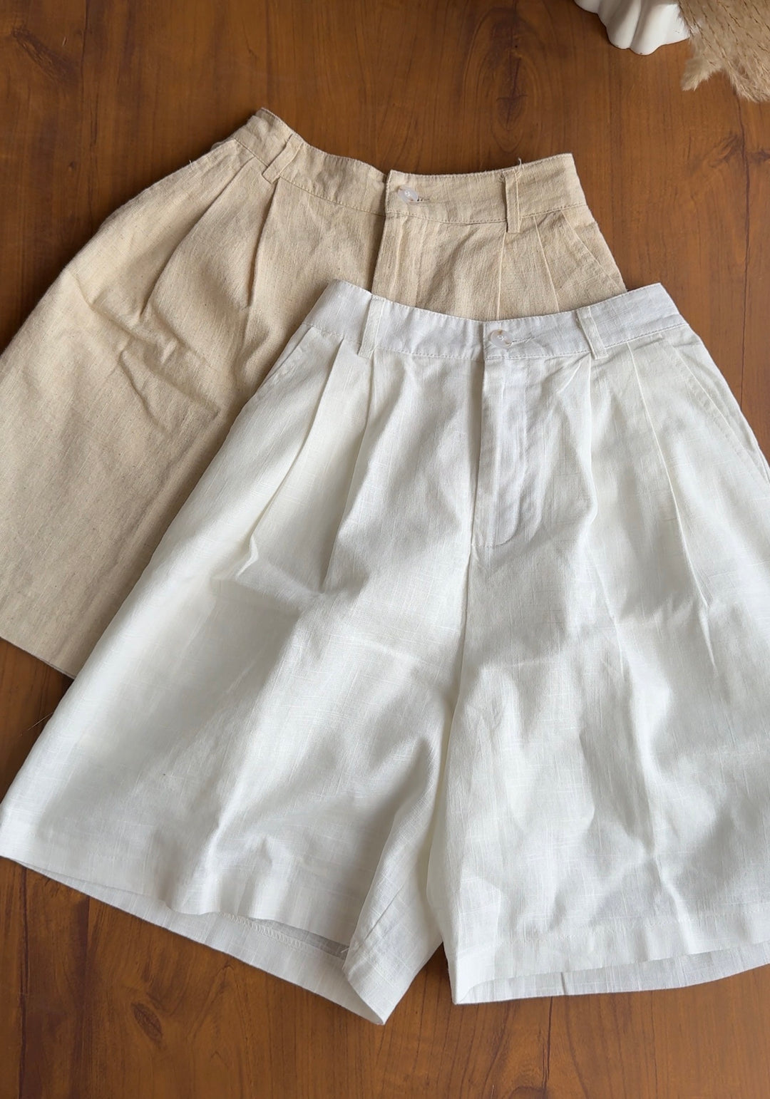 Kiara linen high waist shorts