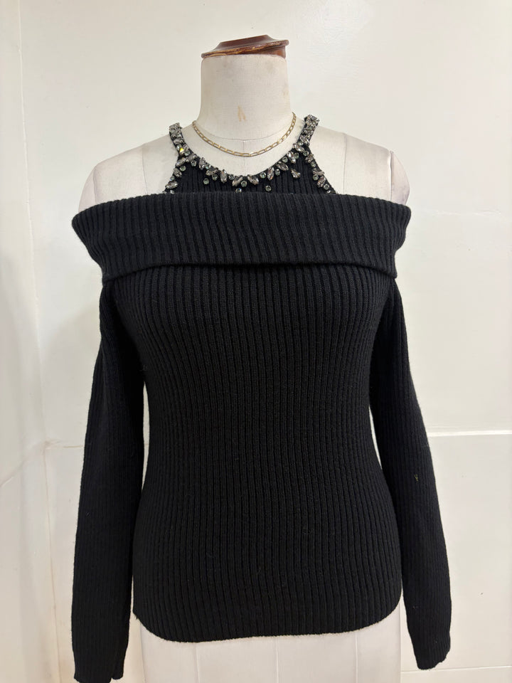 Anna cold shoulder knitted top