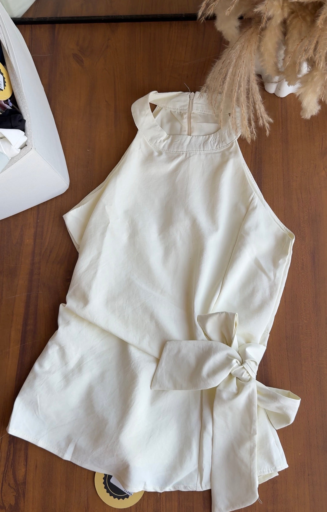 Sutton side bow top