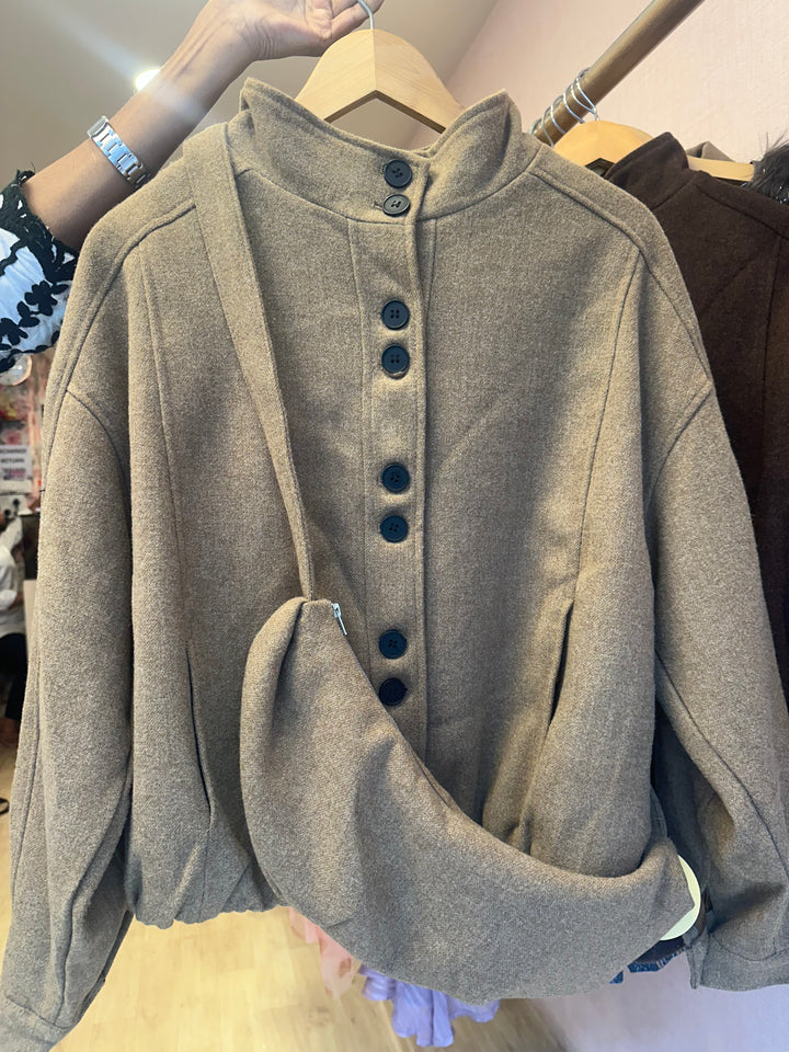 Derrick buttoned jacket with side bag