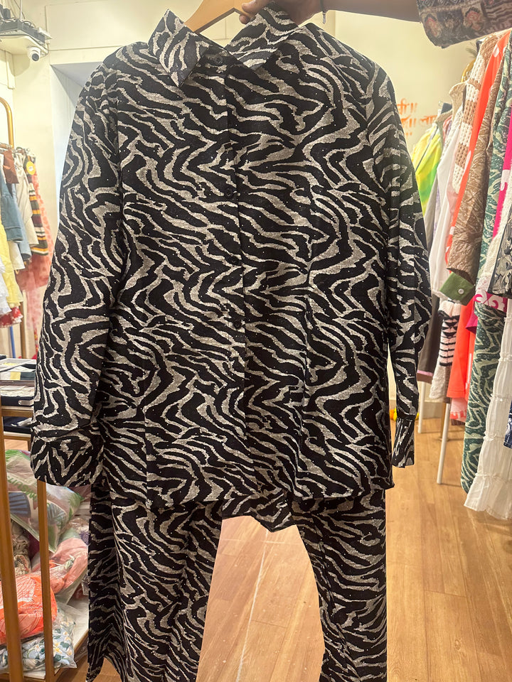 Nyraa Leopard print coord set