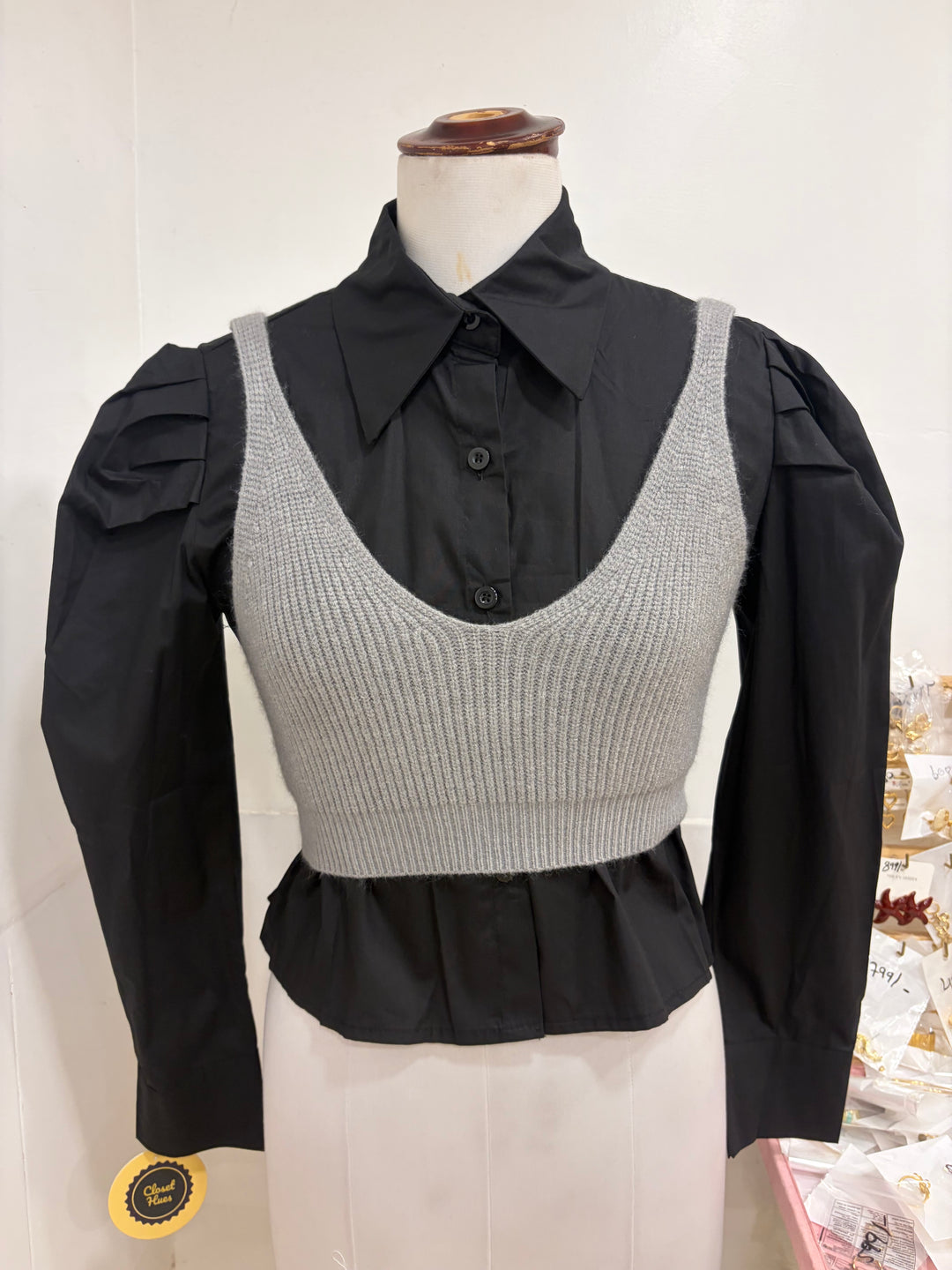 Two piece top- black