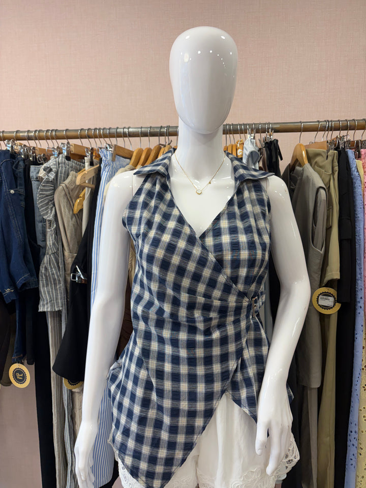 Iryna collar top