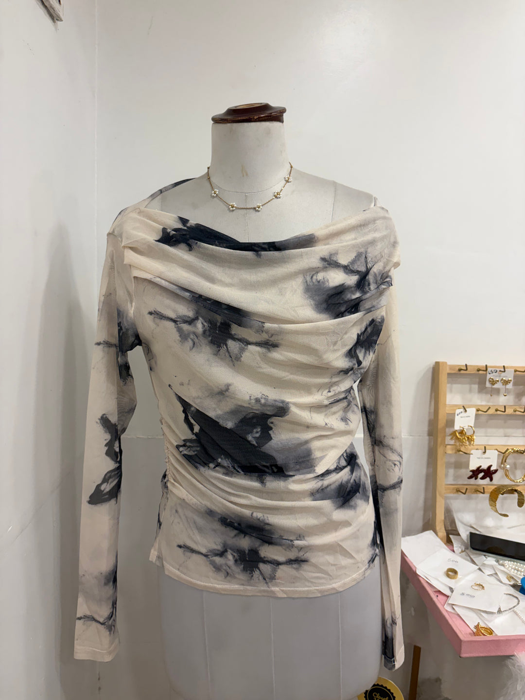 Full sleeves mesh top- grey