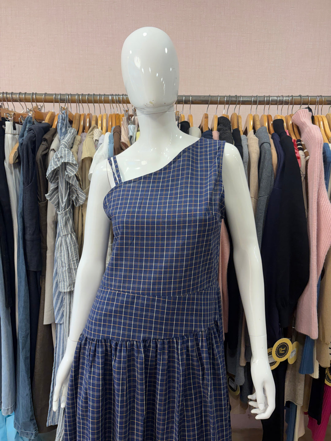 One shoulder blue dress