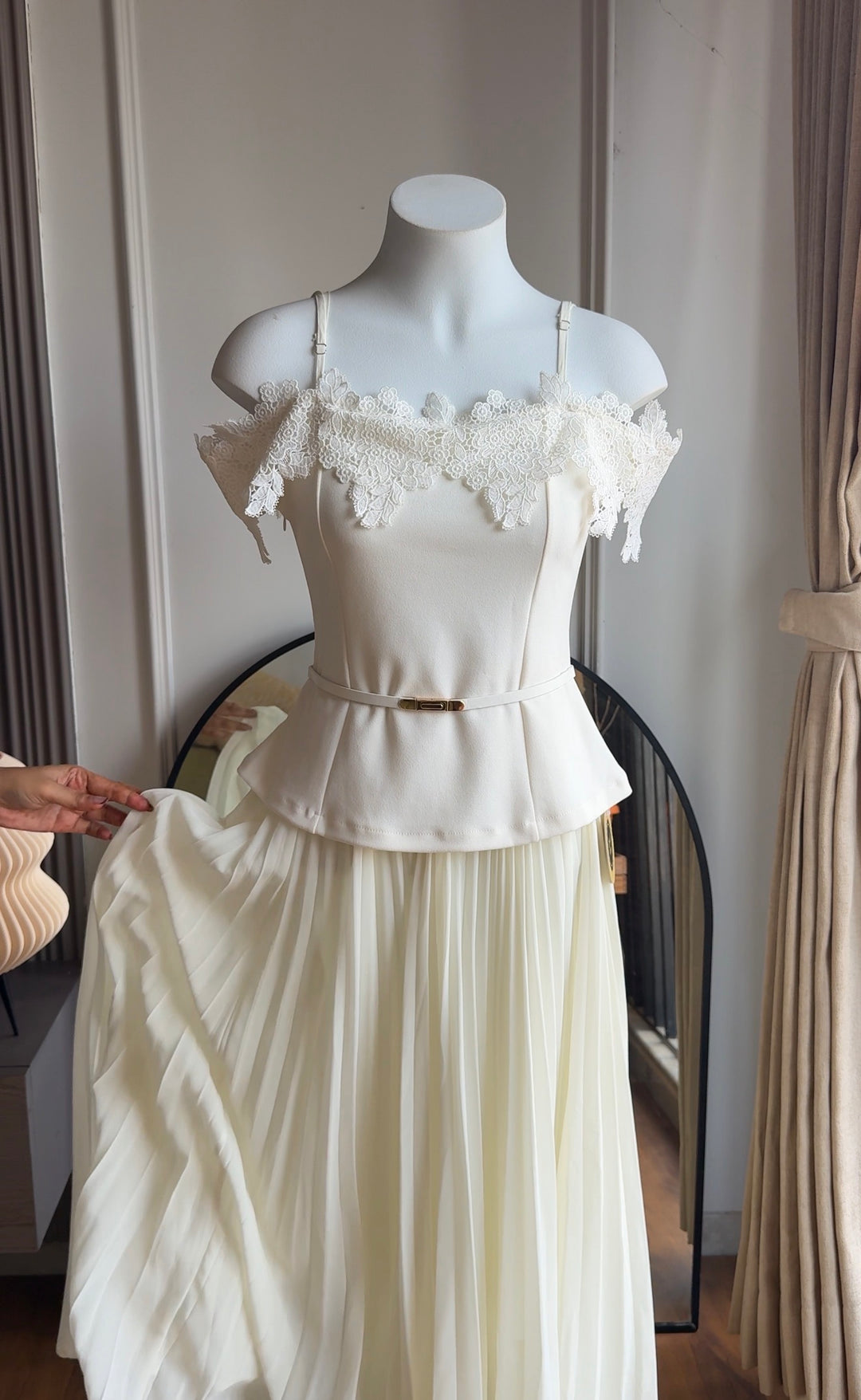 Tatiana lace coords
