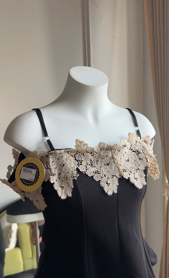 Tatiana lace coords