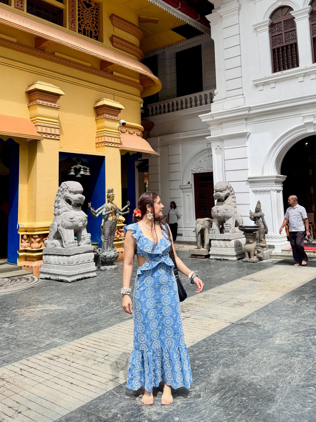 June frill sleeve dress