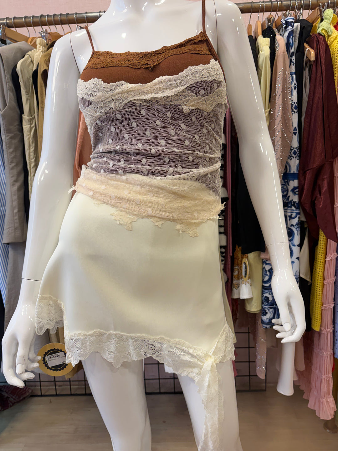 Craig lace skirt