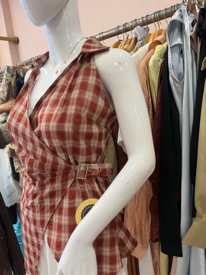 Iryna collar top
