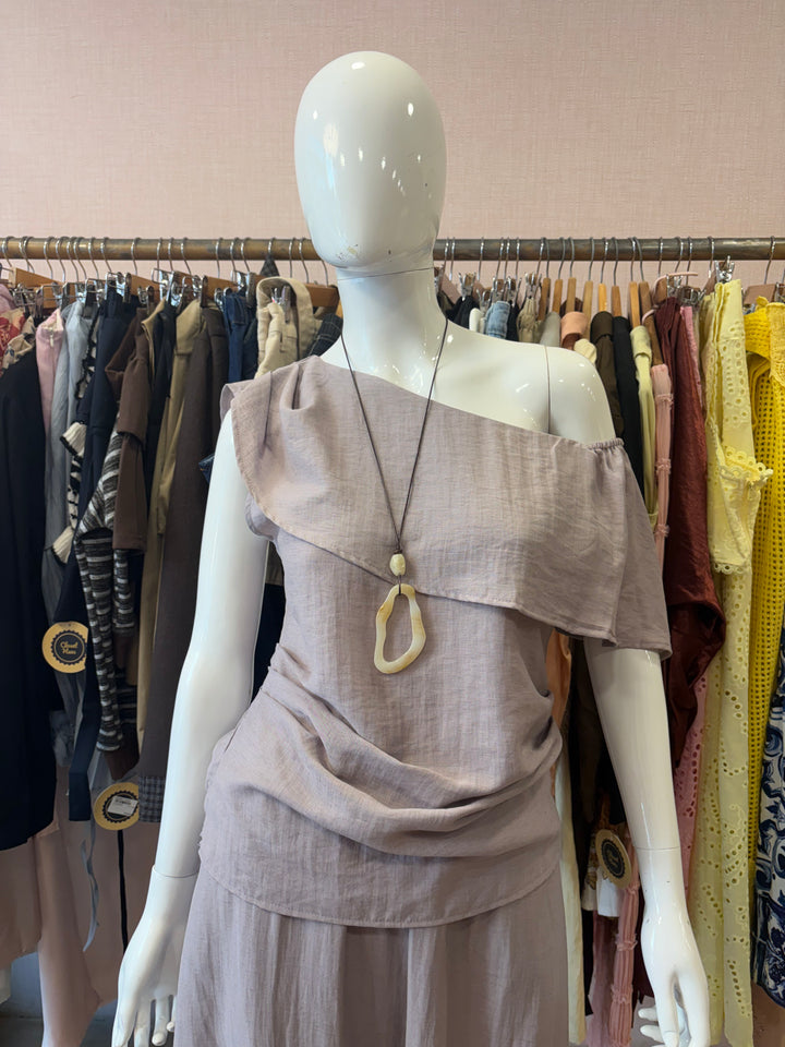 Hannah off shoulder coord set