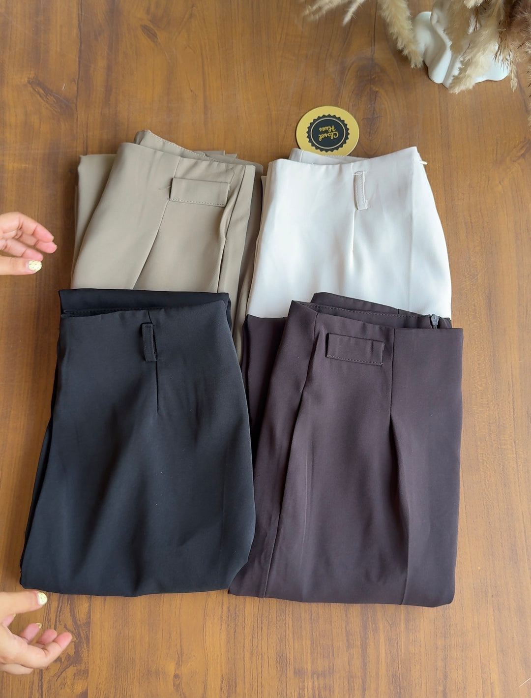 Tortellini high waist trousers with belt- white pre order