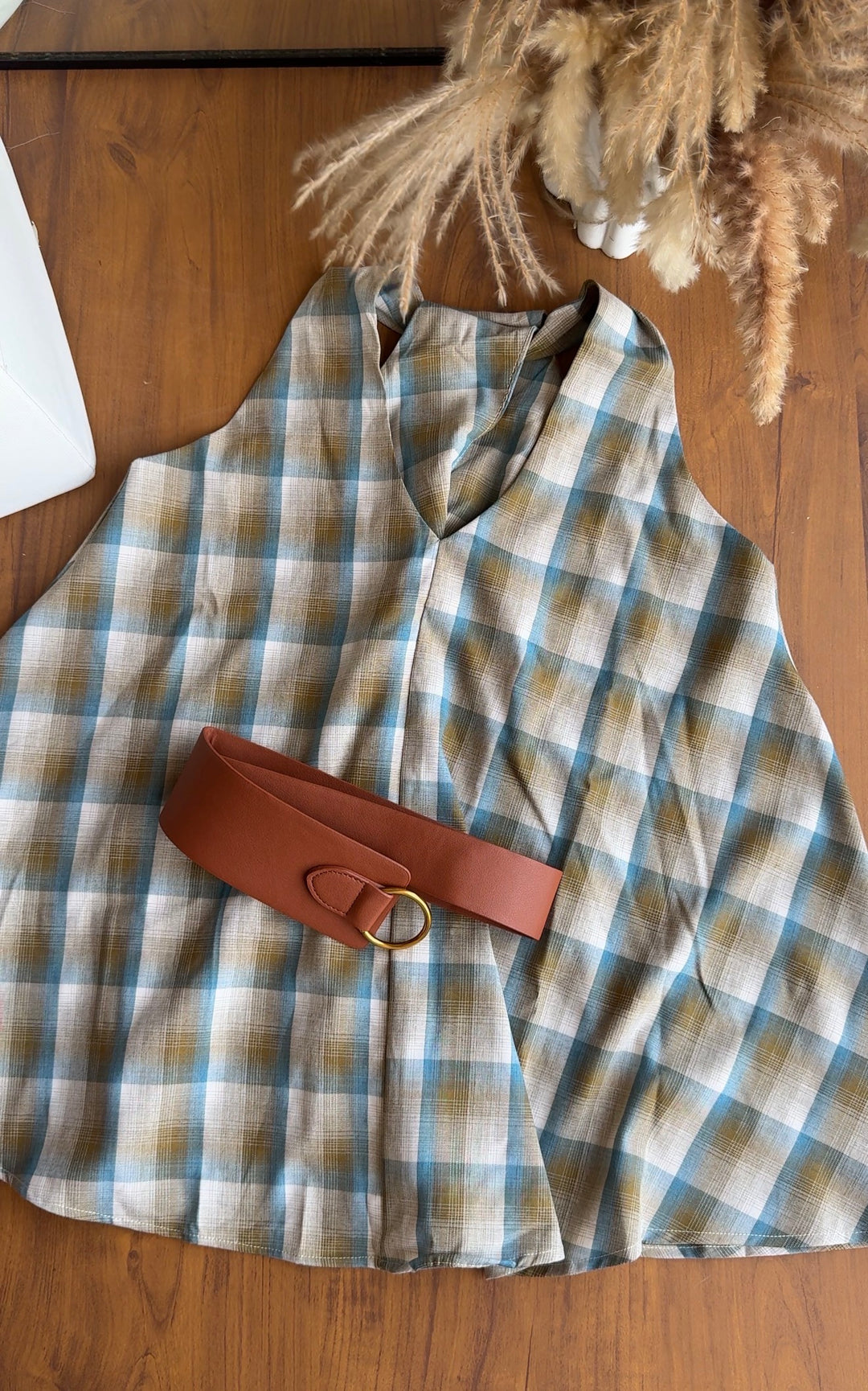 Wren chequered belted top