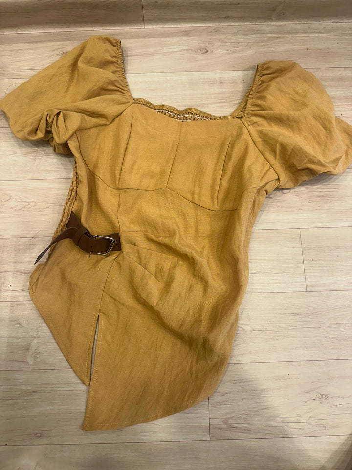 Marcos belted top