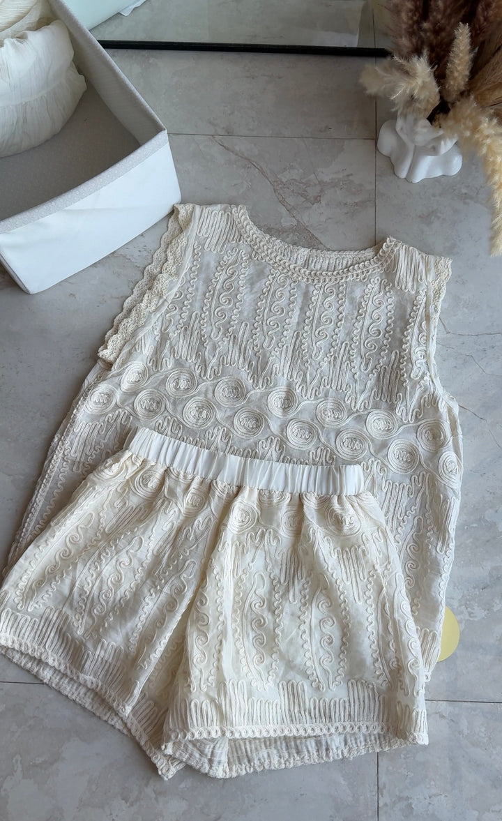 Lee crochet coord set