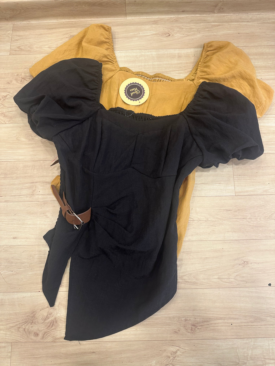 Marcos belted top