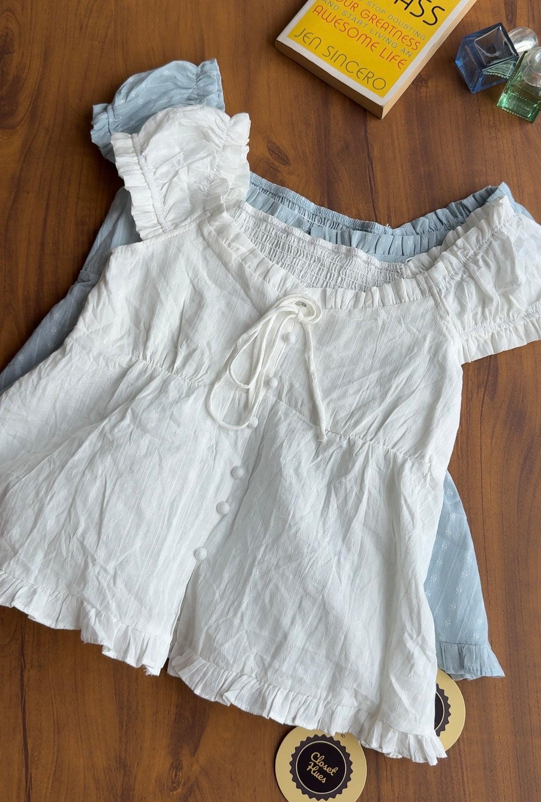 Kimberly buttoned top