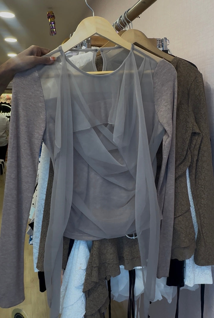 Holly full sleeves top