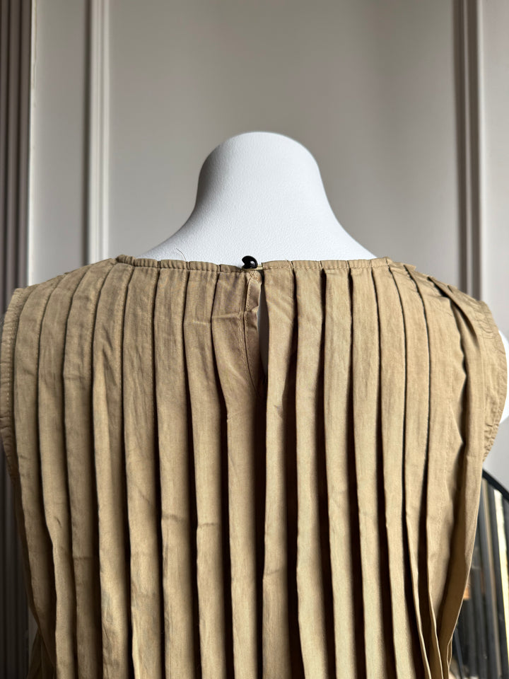 Connor pleated top