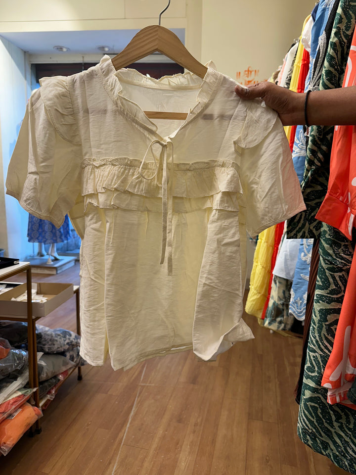 Flan half sleeves top
