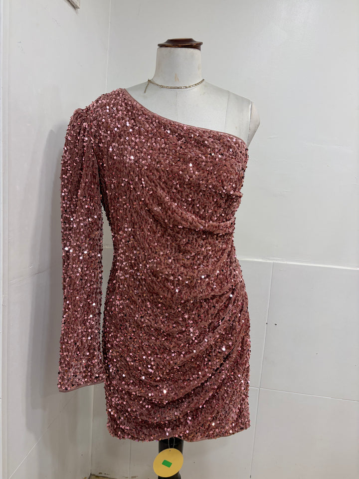 One shoulder sequin dress