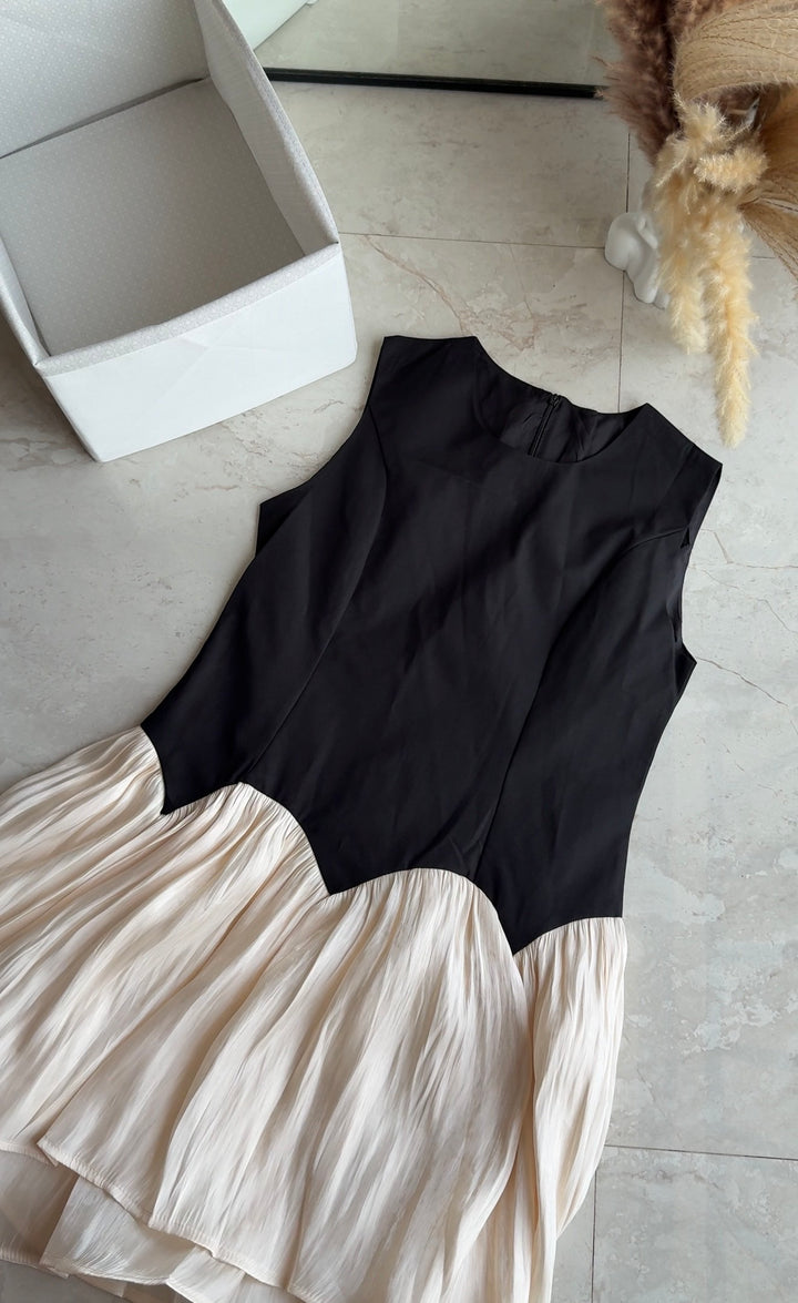 Marco short dress
