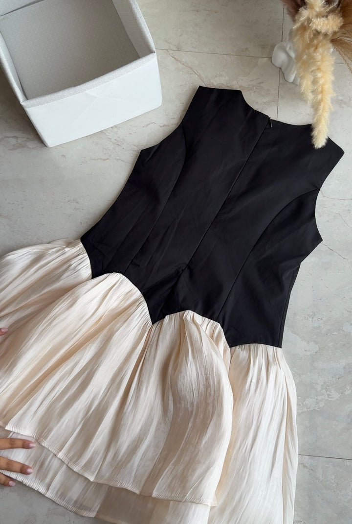 Marco short dress