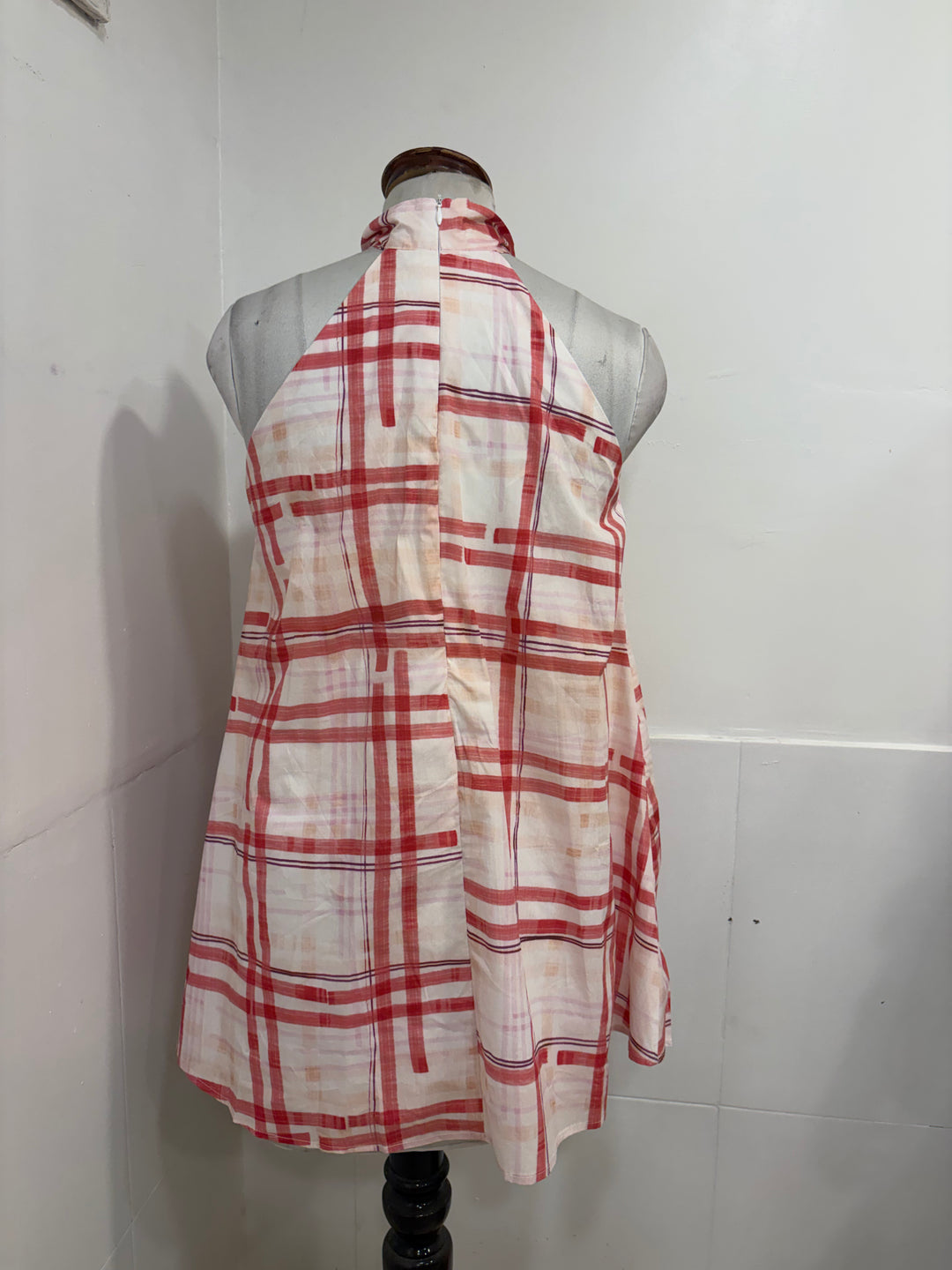 Red and white short dress