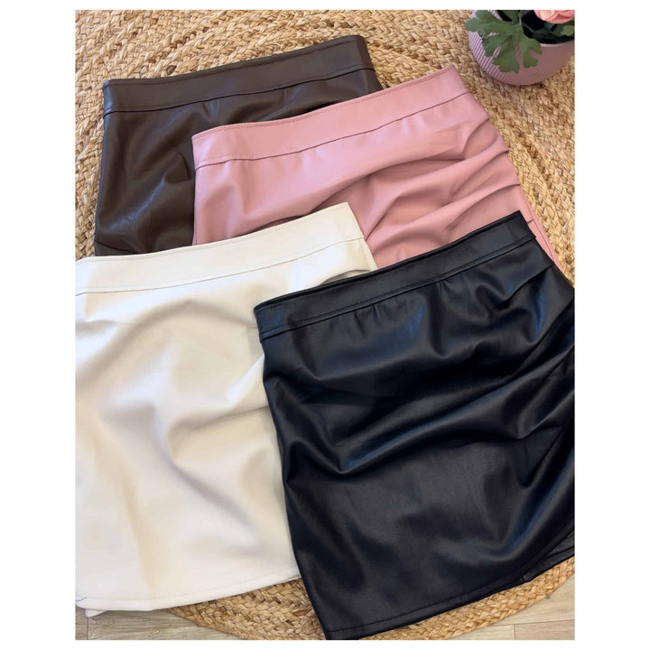 Tulip faux leather skirt