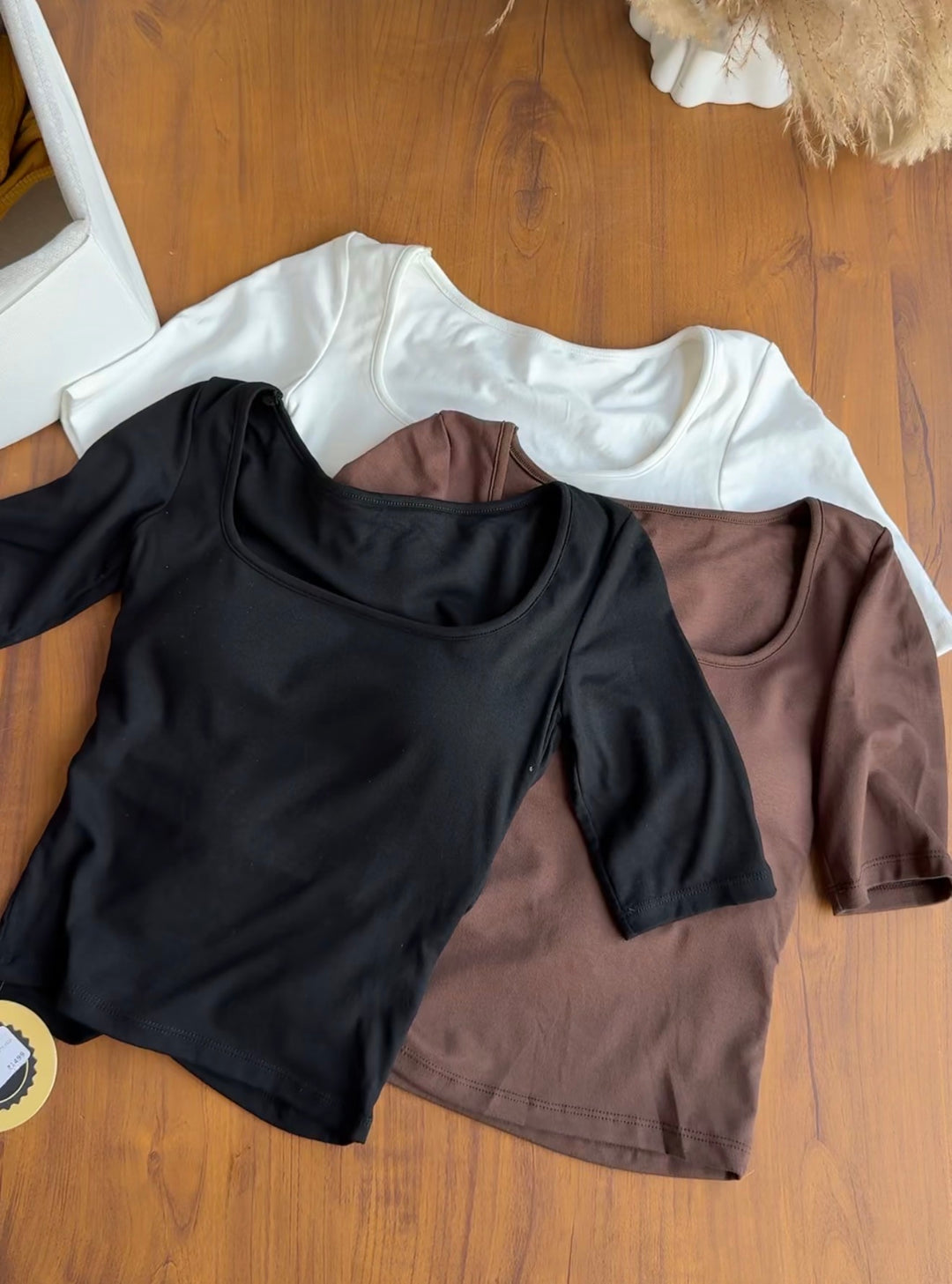Beck built in bra top
