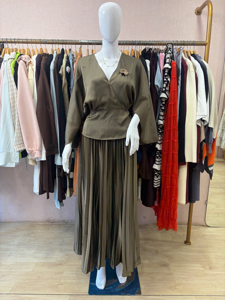 Serenity coord set with belt