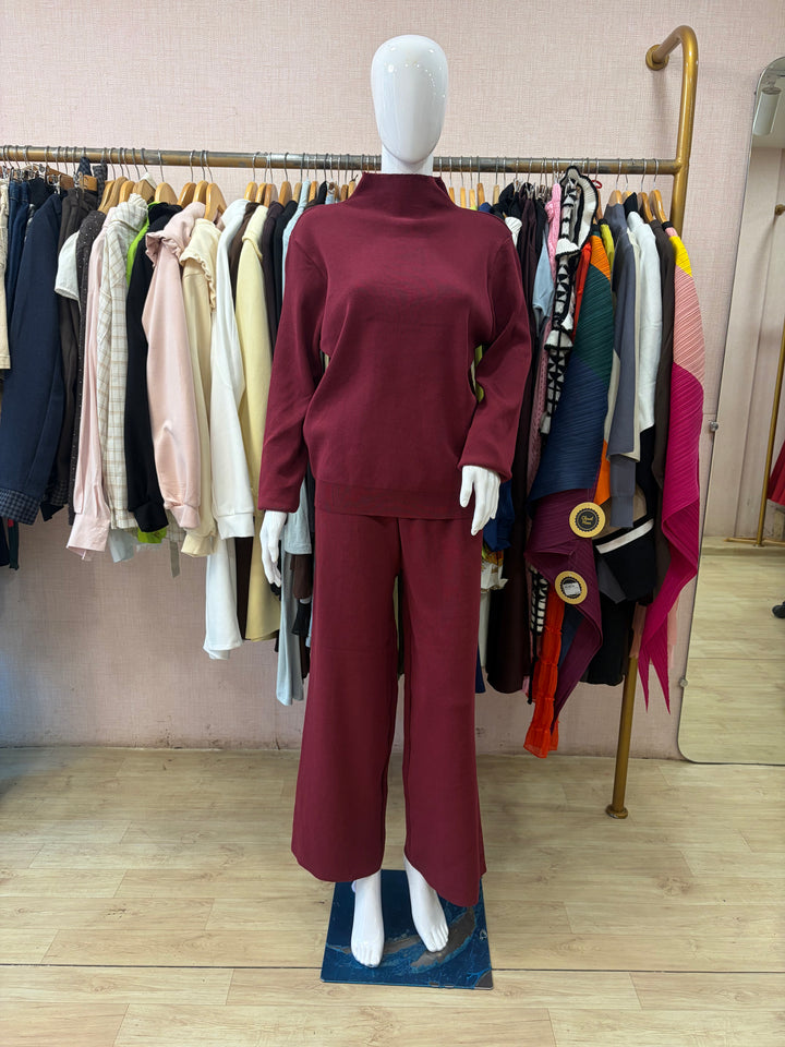 Harper Three piece tracksuit with scarf